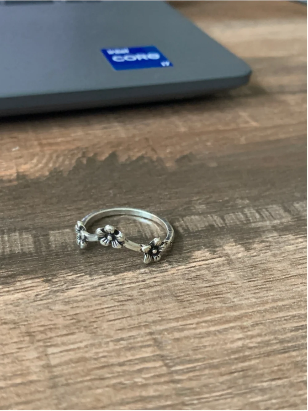 Women's Unbranded Floral Ring, One Size, Silver